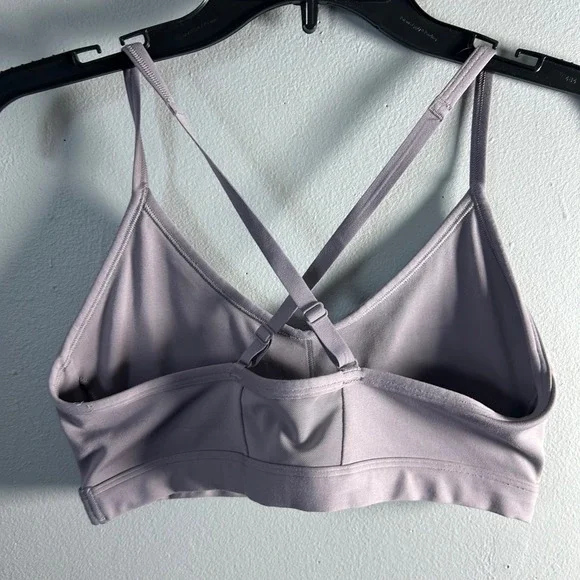 Gymshark Ruched Training Sports Bra Bundle Purple Pink 2 Pack Adjustable Straps - Picture 3 of 7